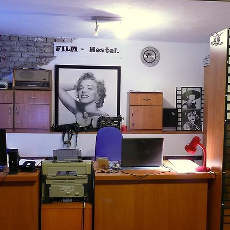 Film Hostel พอซนาน ภายนอก รูปภาพ