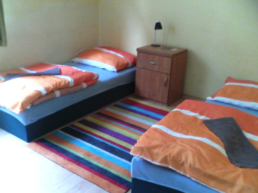Film Hostel พอซนาน ห้อง รูปภาพ