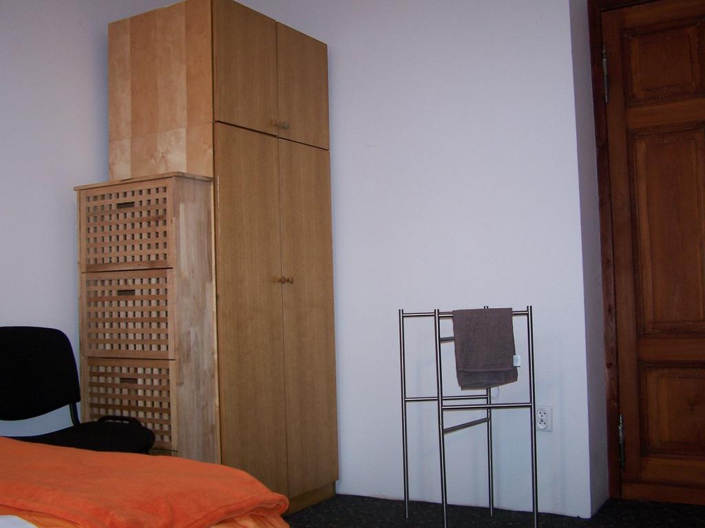Film Hostel พอซนาน ภายนอก รูปภาพ