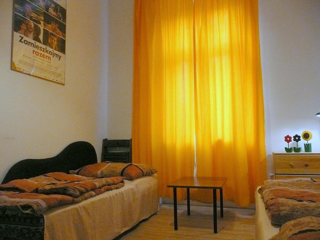 Film Hostel พอซนาน ห้อง รูปภาพ